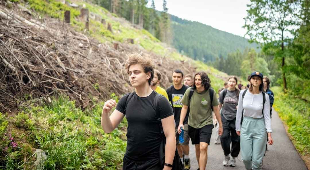 Teambuilding voor bedrijven: waarom natuur het verschil maakt